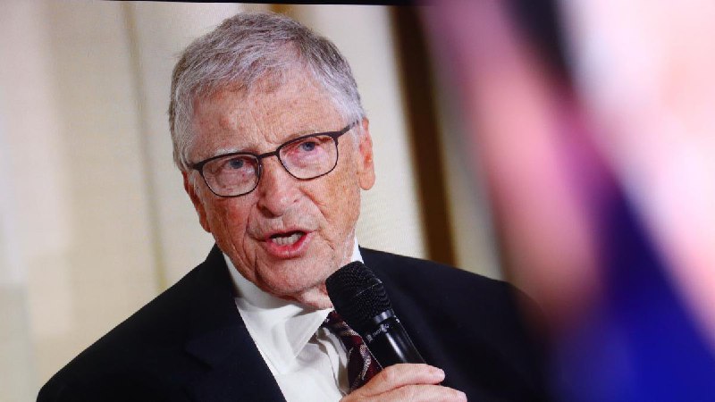 比尔·盖茨基金会信托大幅减持微软股份 65%根据向美国证券交易委员会提交的 13F 文件显示，比尔及梅琳达·盖茨基金会信托在截至 2025 年 9 月 30 日的季度中，大幅减持了 65% 的微软股份