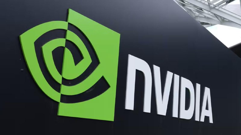 中国科技巨头抢购百亿美元NVIDIA H20芯片在美国4月宣布对NVIDIA H20芯片实施新出口管制前，中国科技巨头字节跳动、阿里巴巴和腾讯已大量囤积这款AI芯片