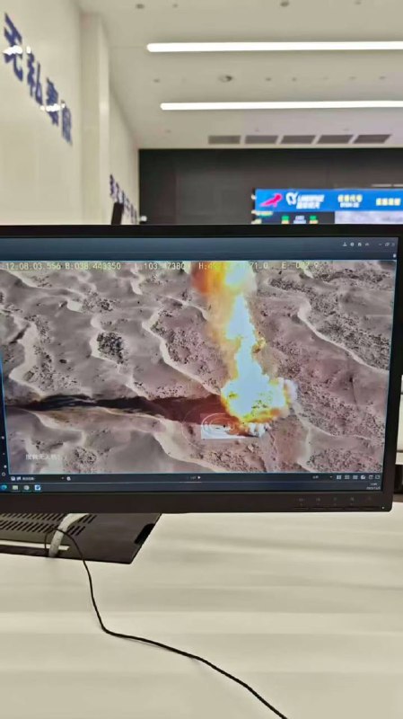 🚀蓝箭航天朱雀三号火箭成功入轨，一级回收失败蓝箭航天自主研发的朱雀三号运载火箭于今日成功实现首飞入轨，但一级火箭回收任务未能成功